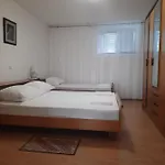 Ana-lora Apartament Lopar