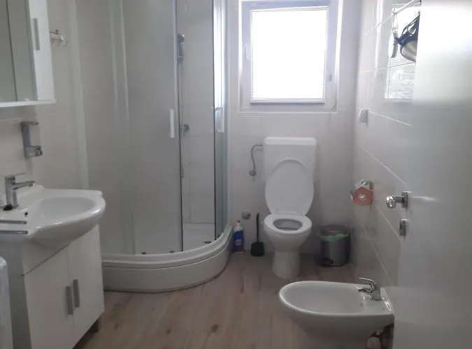 Apartment Ana-lora Lopar